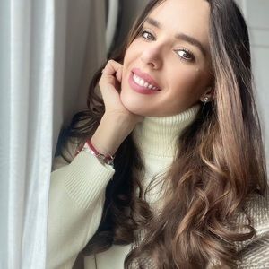 Meet your Posher, Milica